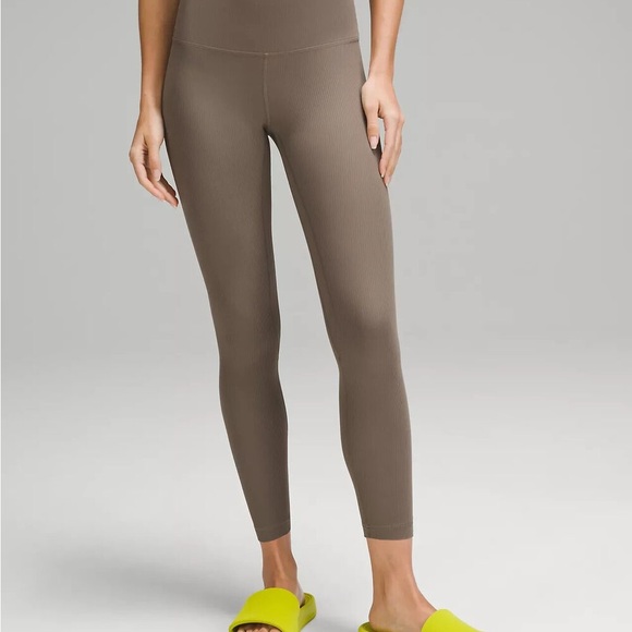 NWT lululemon ribbed align 28 inch in Nomad - Picture 1 of 5